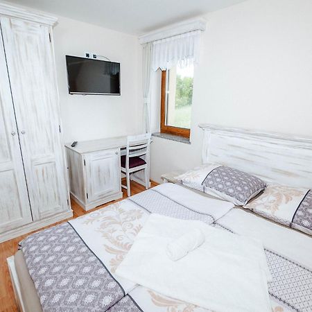 Zelena Oaza - B&B Miklavz pri Ormozu Exteriör bild