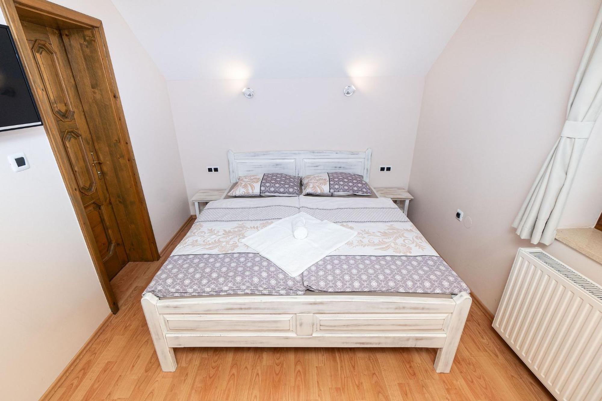 Zelena Oaza - B&B Miklavz pri Ormozu Exteriör bild
