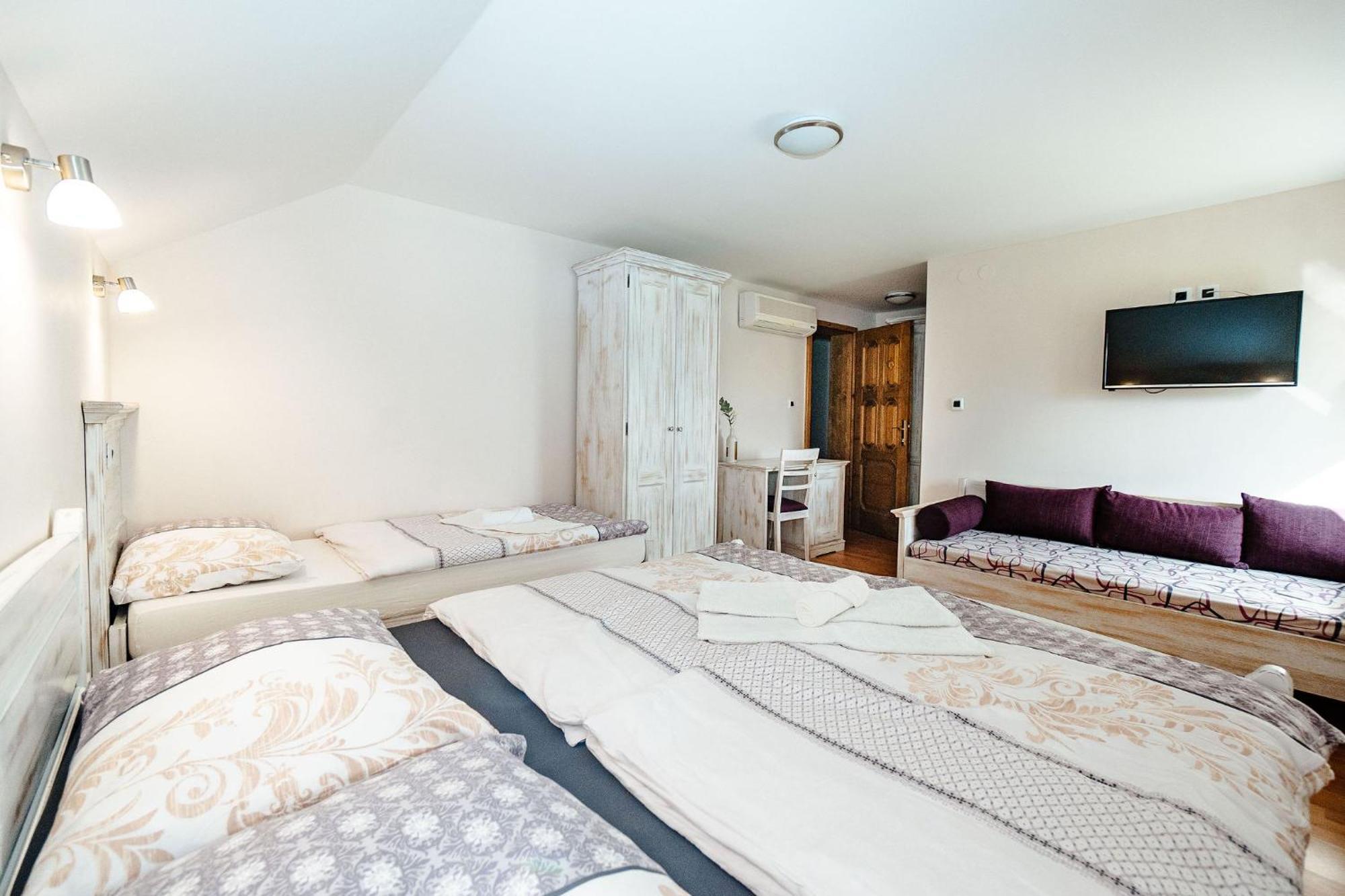 Zelena Oaza - B&B Miklavz pri Ormozu Exteriör bild