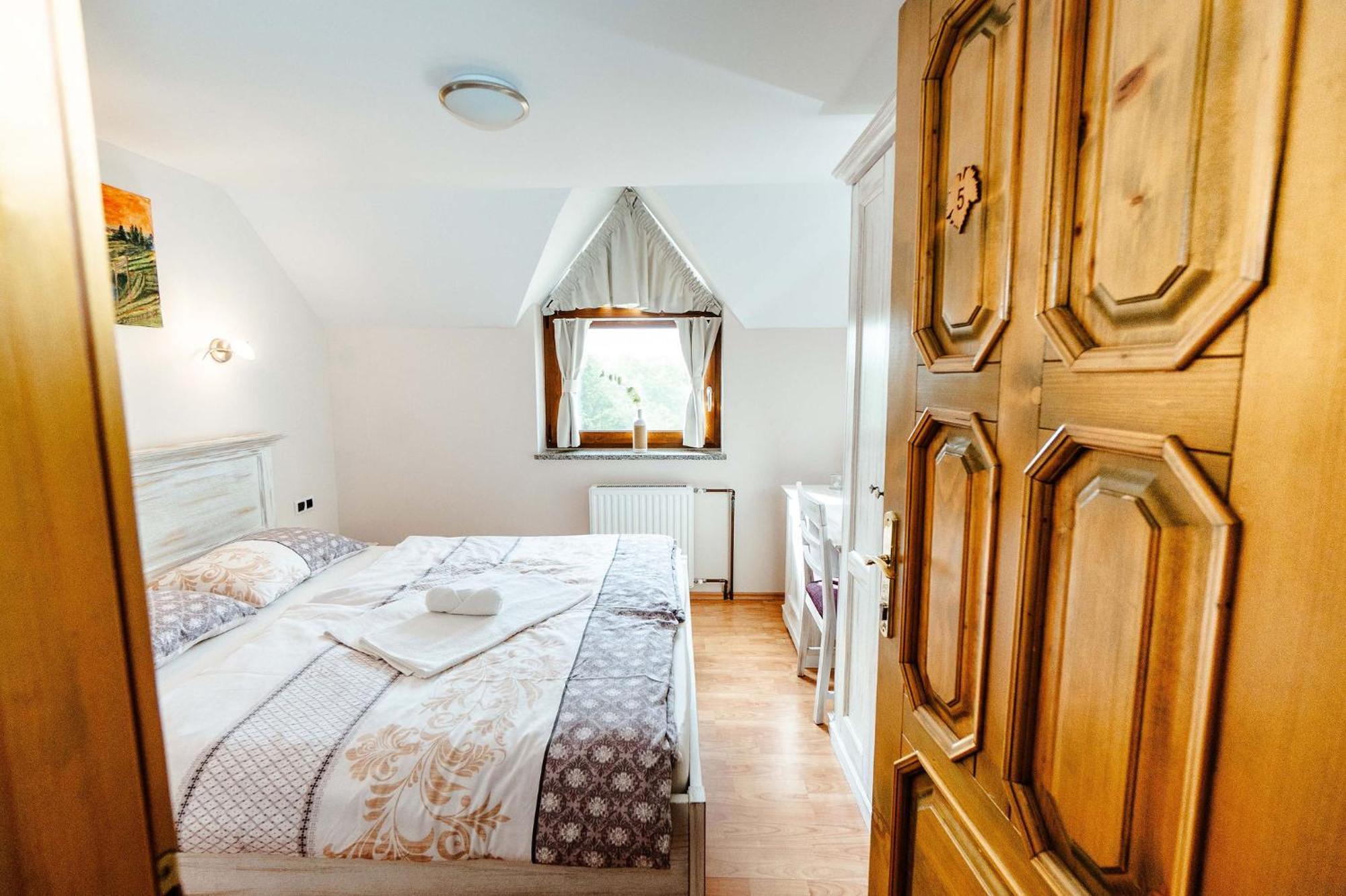 Zelena Oaza - B&B Miklavz pri Ormozu Exteriör bild